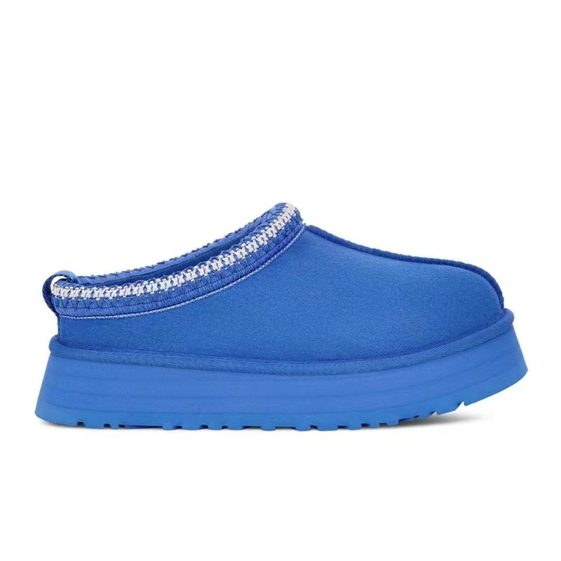 Ethnic wind and snow boots