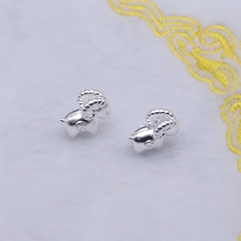 999 pure silver, Chinese-style coin charm, sheep-shaped 3D accessory, spacer bead for DIY beadwork, bracelet, necklace, and other jewelry