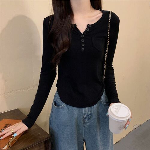 Lady's Long-Sleeve Base Shirt with Design Knob, Spring and Autumn Fashion, Fitted and Slimming, Asymmetrical Short Style, Pure Desire Top