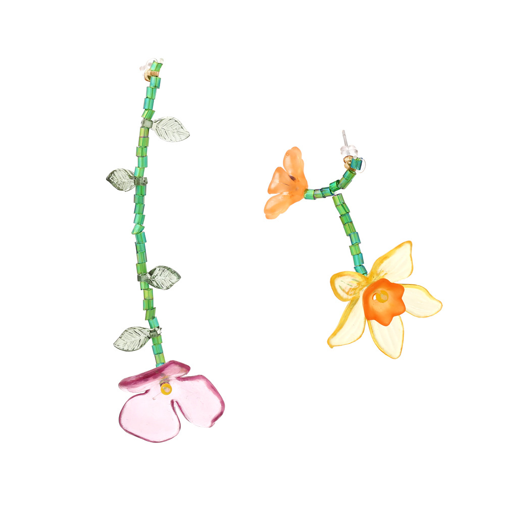 Asymmetrical, Color Block, Flower Pattern 1 Pair Fairy Style Simple Style Asymmetrical Color Block Flower Beaded Glass Ear Studs