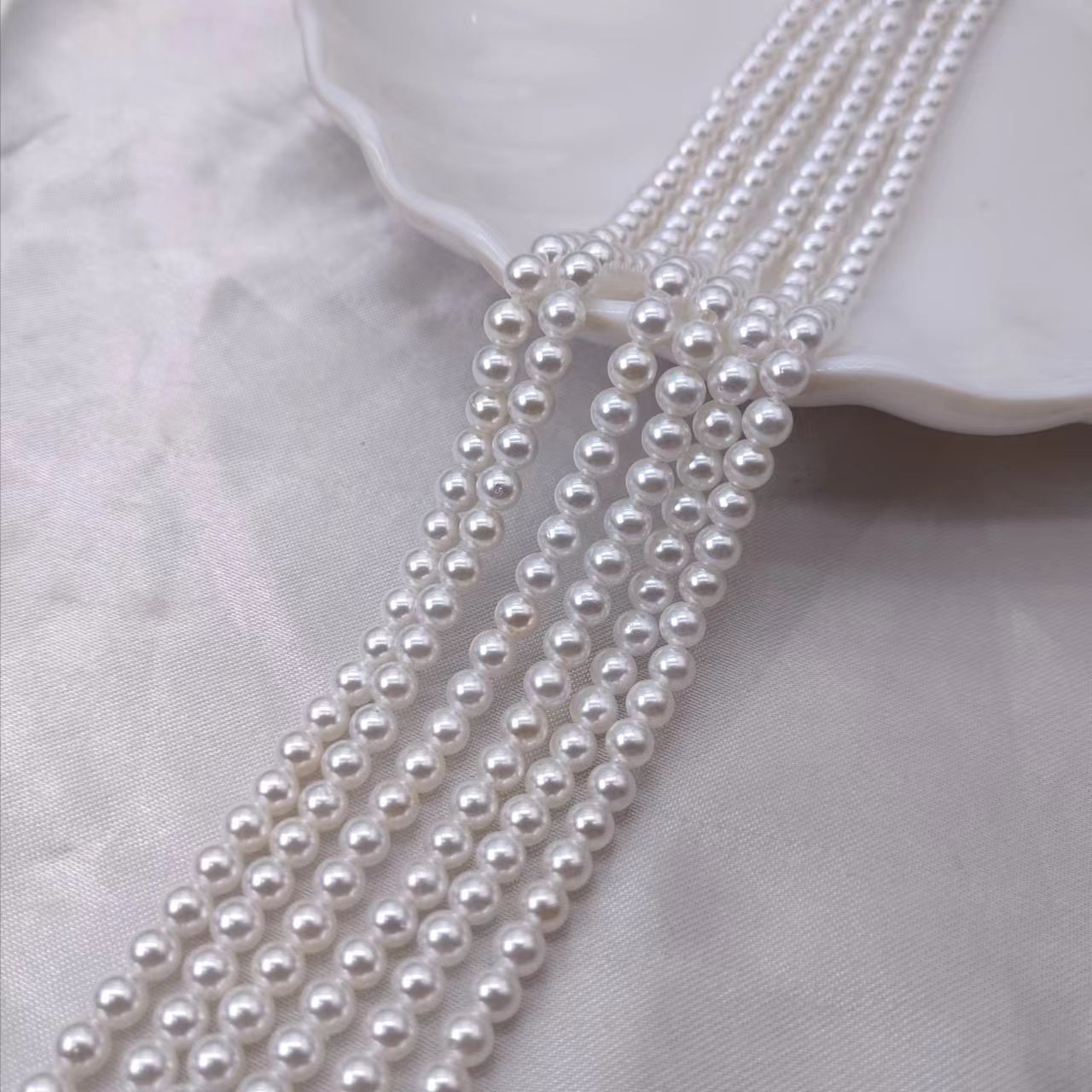 Perlas de concha con orificio recto grande de 1.2mm, perlas pequeñas, perlas espaciadoras de concha del Mar del Sur, perlas espaciadoras de estilo antiguo con diseño de corona de fénix para bricolaje, venta al por mayor. image 7