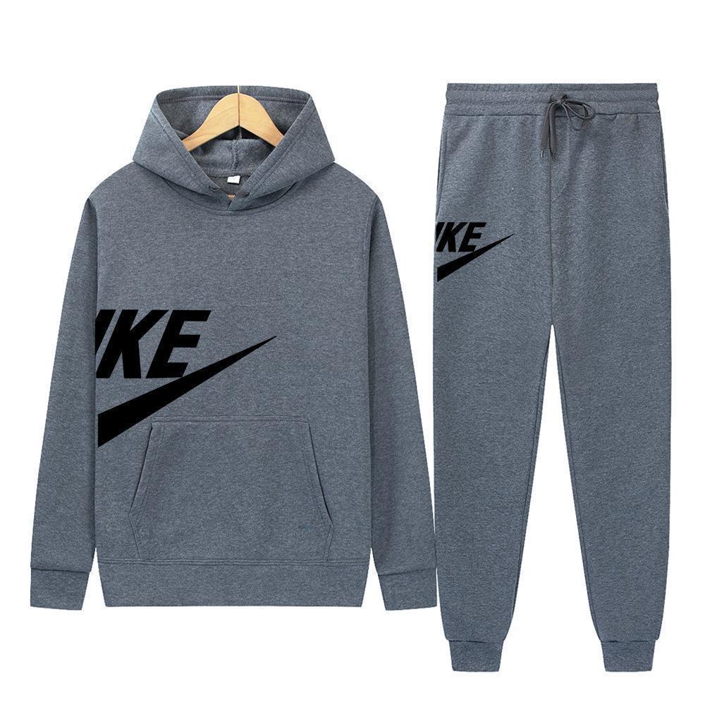 다크 그레이-블랙 로고