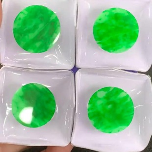 Wholesale Natural Burmese Jadeite A-Grade Unisex Style Bright Green Full-Color Jadeite Pendant Jewelry