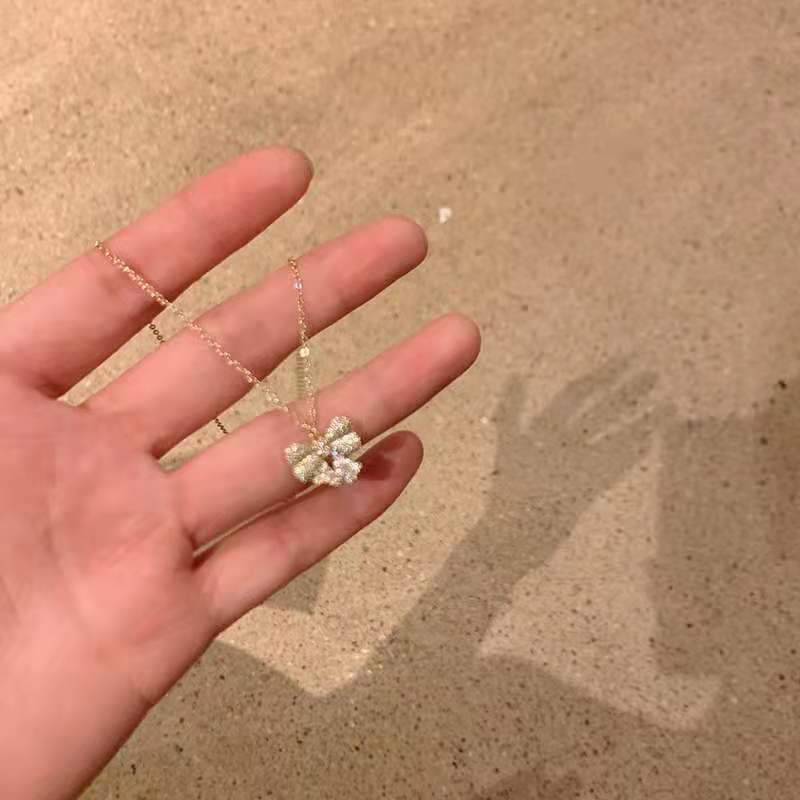 i2uUjf6mxdTrdS49SAR9xBsWJp1EqYPzQebz