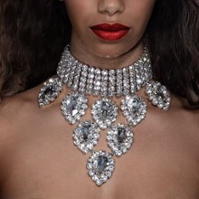 �羳�����F������ˮ荴�ˮ�ε������i� �r�����A��ɫˮ����