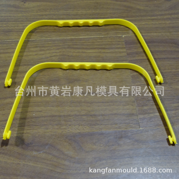 黄岩模具工厂 塑料桶塑料模具，提手模具，注塑模具