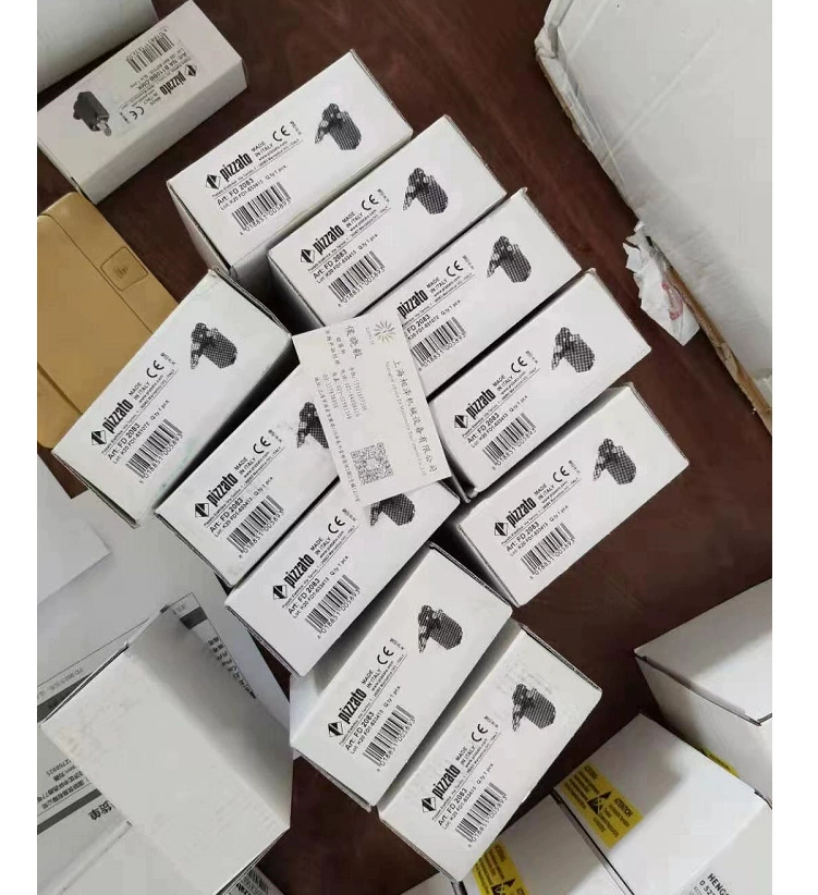 Италия pizzato pizato Переключатель FS 2896D024-F7 Китай первого класса агент