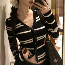 上衣黑白条纹v领长袖针织开衫女秋季设计感后背网纱拼接透视性感