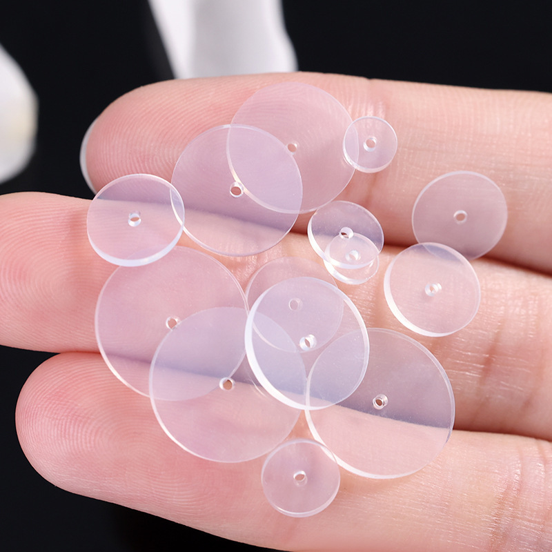 Silicone earrings for nipples