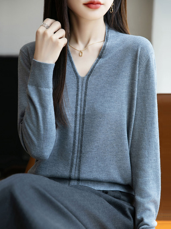 【厂家直供】秋季新款V领针织衫女士毛衣时尚烫钻宽松短款打底衫|undefined