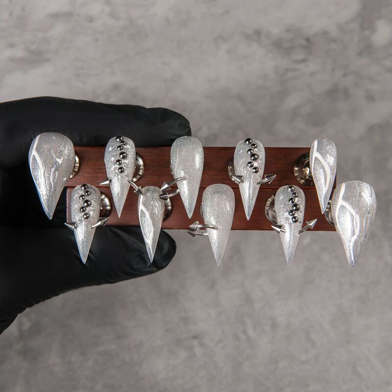 Dark Minimalist Style Dragon Armor Wearable Nails Sharp Silver-White False Nails High-End Handmade Rivet Nail Stickers Dark Minimalist Style Dragon Armor Wearable Nails Sharp Silver-White False Nails High-End Handmade Rivet Nail Stickers