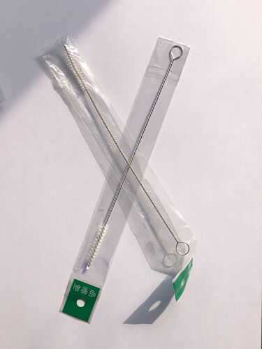 Slim straw cleaning brush
