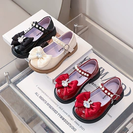 童皮鞋;水晶/水钻鞋;童凉鞋