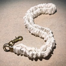 新款手机挂绳热销长款大肠手机壳链条金属扣弹性手机褶皱挂件挂绳