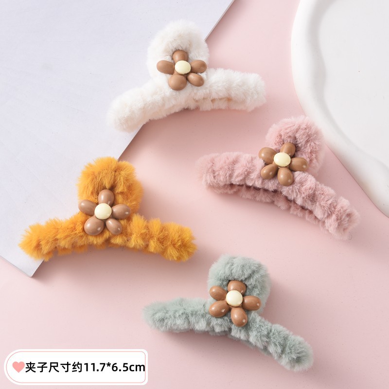 秋冬のぬいぐるみはサメを挟んで毛の絨毛を挟みます。