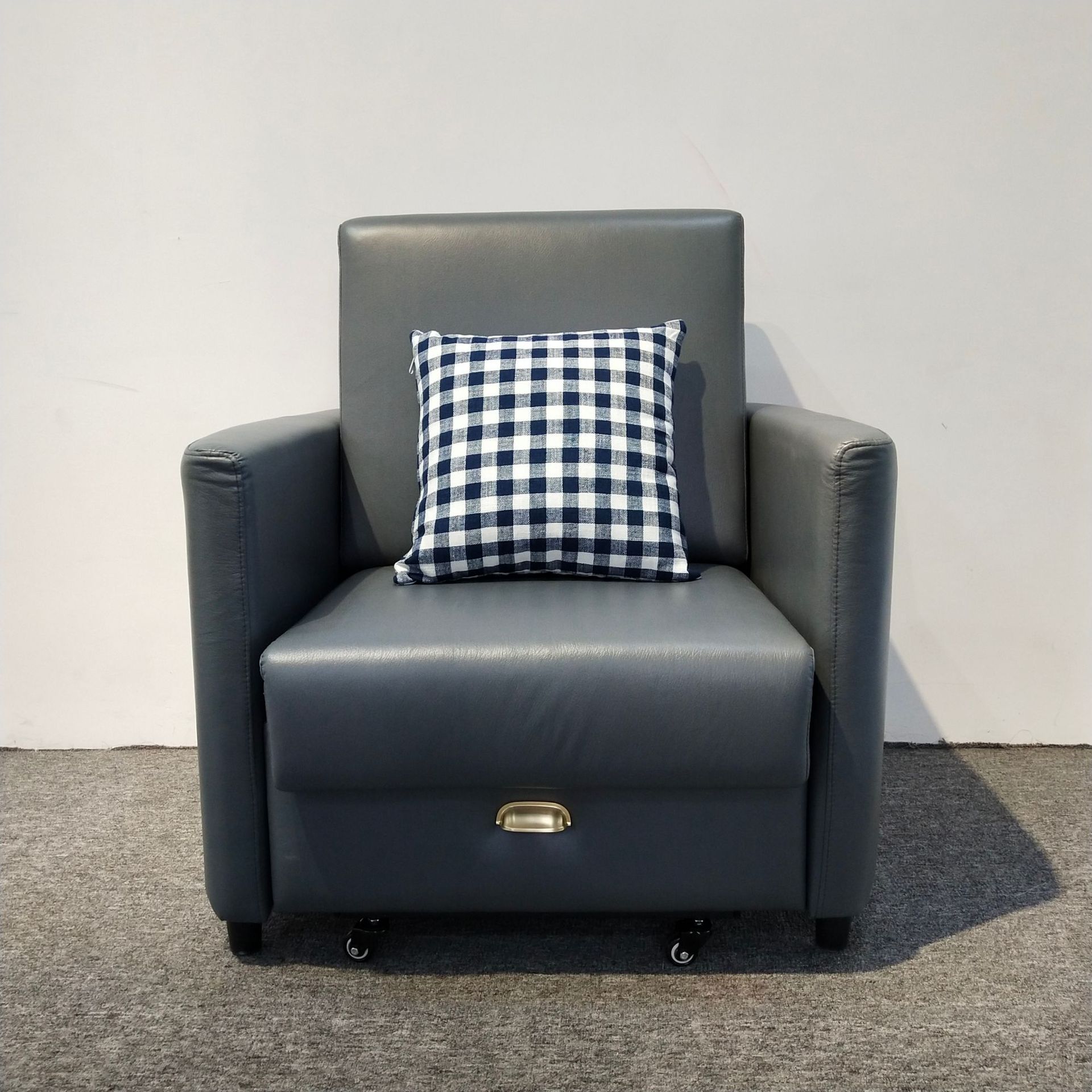 Almacenamiento plegable multifuncional de una sola persona balcón sofá cama de almuerzo tecnología tela de cuero silla de acompañamiento médico
