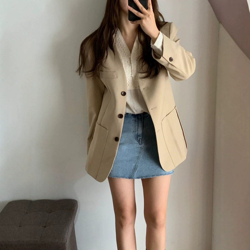 Korean chic autumn V-neck single-breasted blazer for women, 2026 new French-style high-end elegant top, trendy