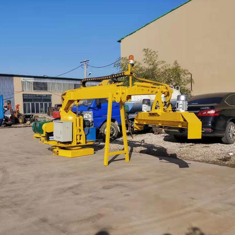 Máquina de corte de setos de ramas de alta altitud máquina de desherbamiento de pendiente de autopista máquina automática de corte de paisaje