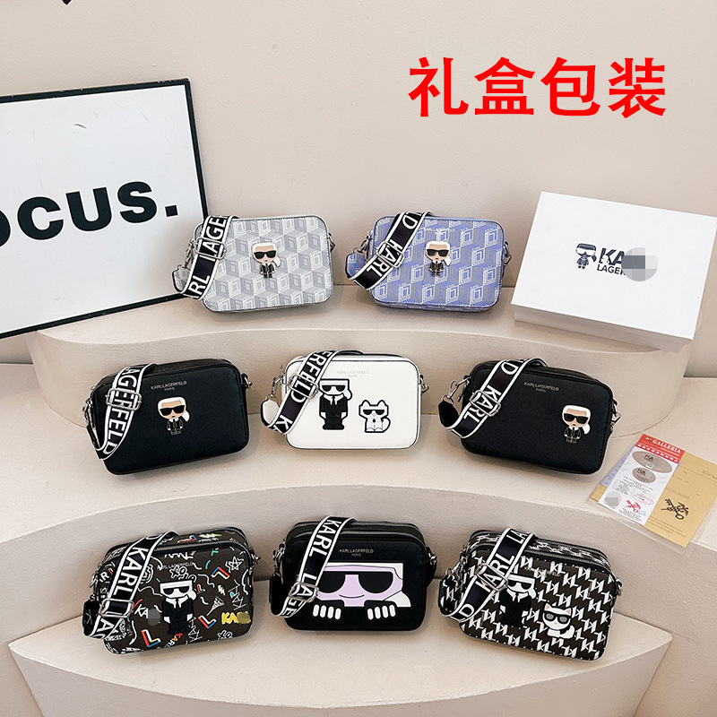 Cross-Border Fashion Small Square Bag with Embroidered Letters, Cartoon Wide Shoulder Strap, Single Shoulder Bag, Crossbody Bag, Foreign Trade Women's Bag, Gift Box Packaging
