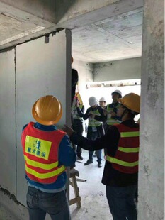 ���ˮϴ���g���壬����ˮ�������B©��