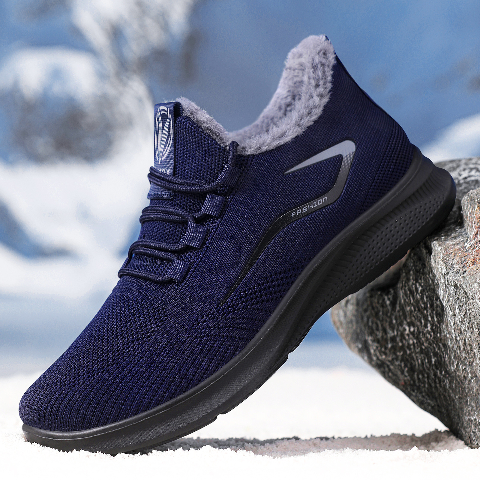 Zapatos de algodón de invierno para hombres de mediana edad, viejos zapatos de tela de Beijing para hombres, zapatos de terciopelo y calentamiento para hombres de edad avanzada