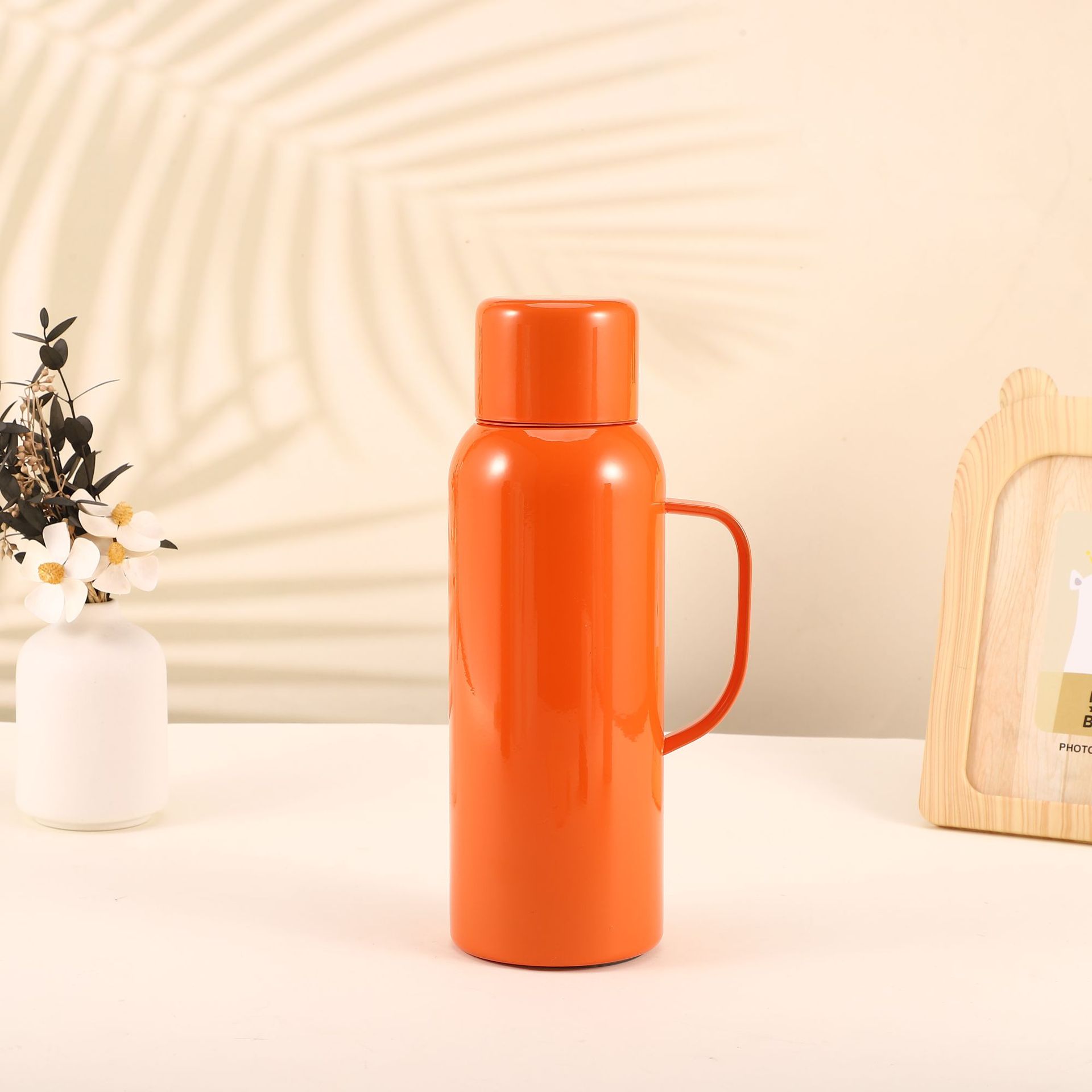 Gourde isotherme en inox avec affichage de la température_voghion.com
