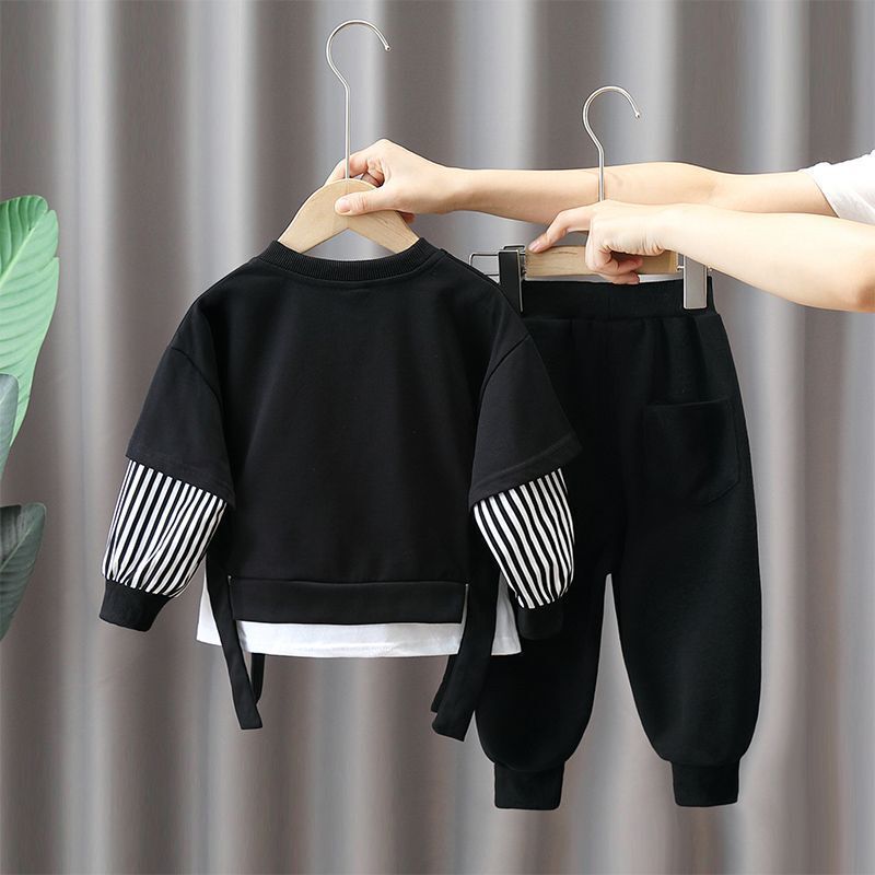 男の子スーツ春と秋 2025 新しい子供のハンサムなファッション服トレンディなベビー春インターネットセレブスタイルスウェットシャツ|undefined