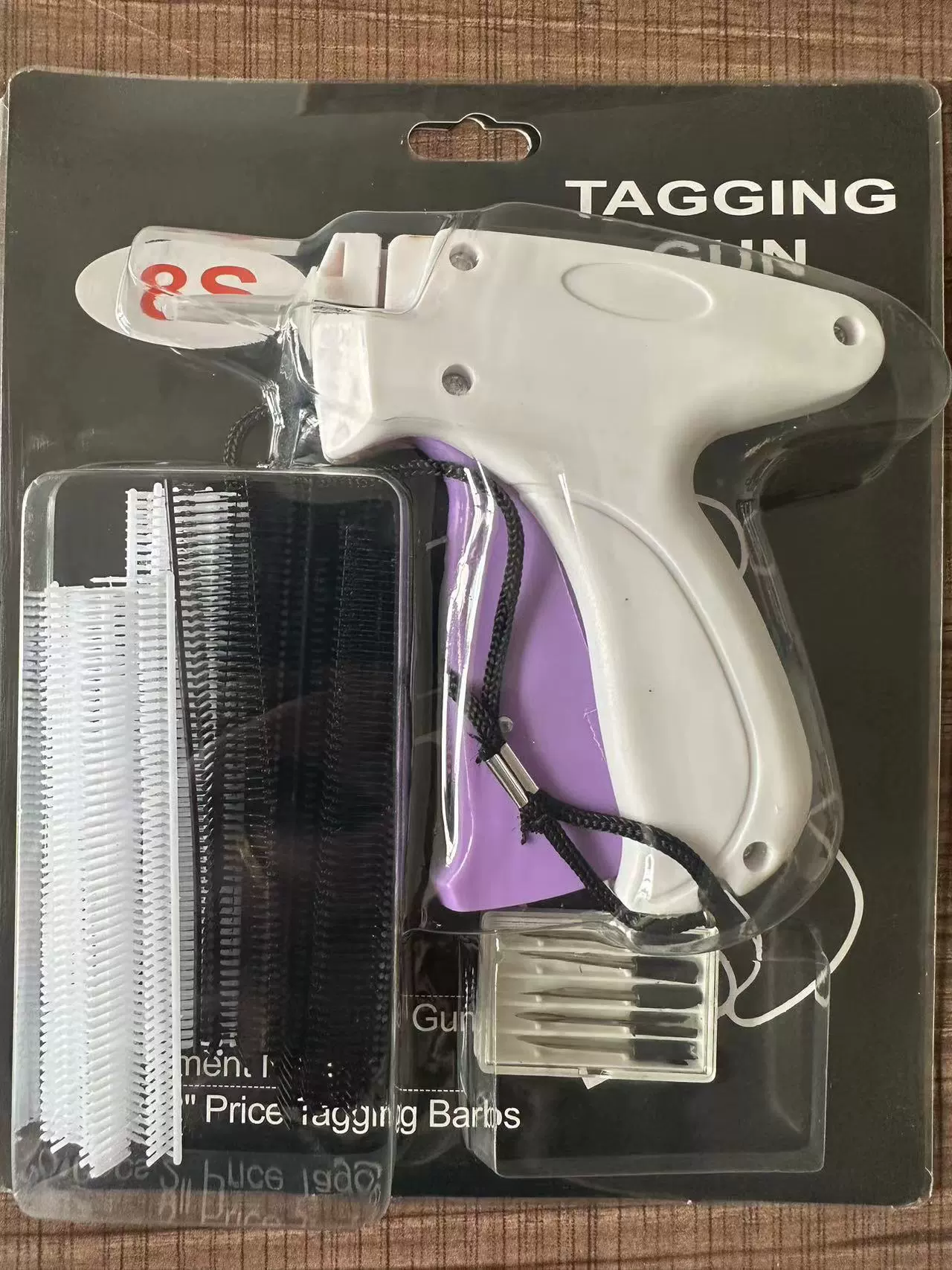 Tagging gun 9S, ABS+POM, with 1000 glue needles (8 mm) and 6 steel needles
