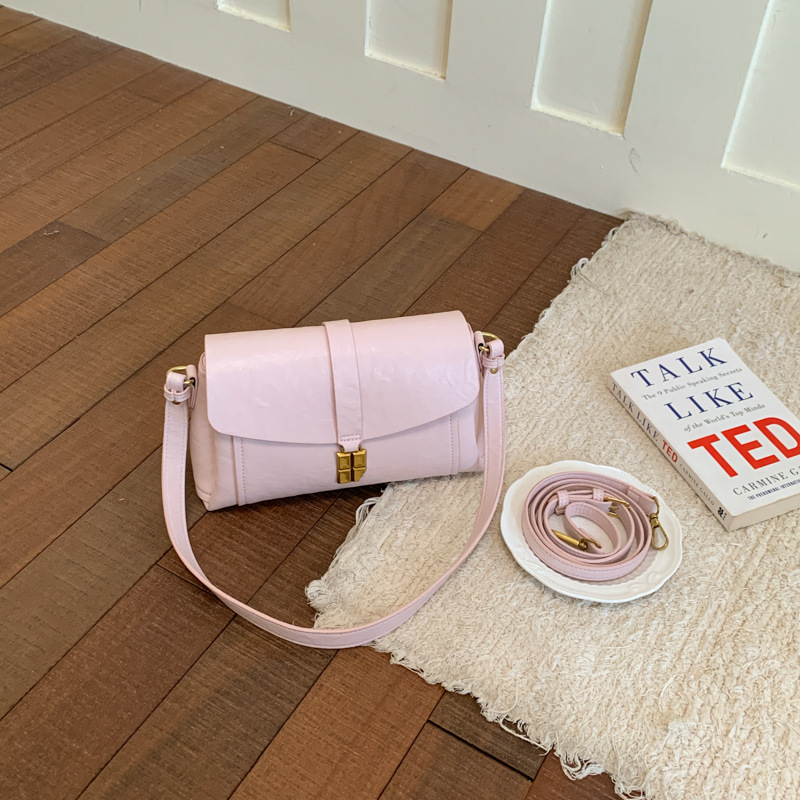 Bolso de tendencia transfronteriza de gran capacidad para mujeres 2026 retro nicho de alto nivel bolso de hombro de viaje simple bolso pequeño image 9