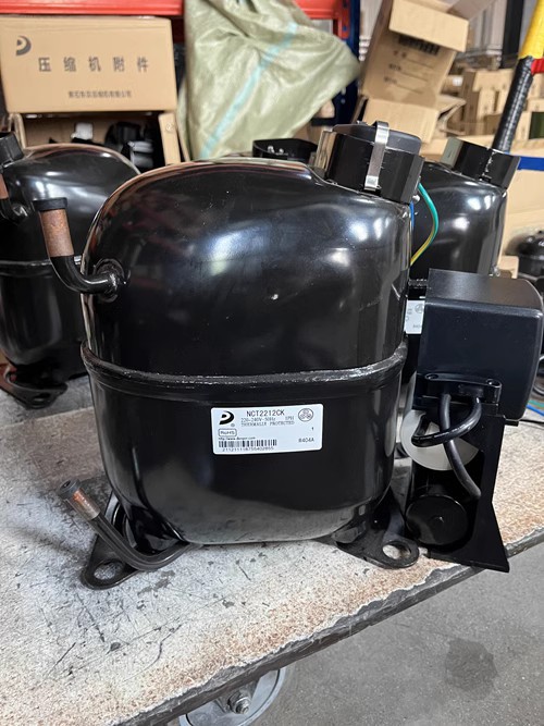 O1CN01w9iZuA2MqdU4biMNG_!!2709