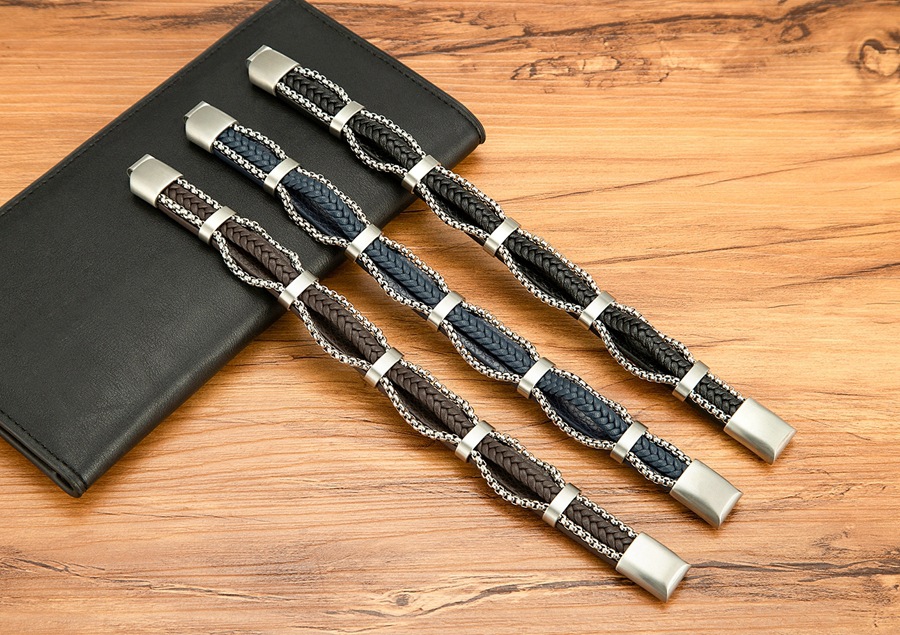 1 Piece Quantity Vintage Style Geometric Pu Leather Titanium Steel Plating Men's Wristband Men Cord & Leather Bracelets