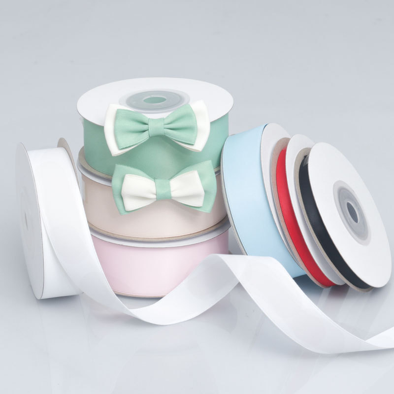 Double-sided hair accessory