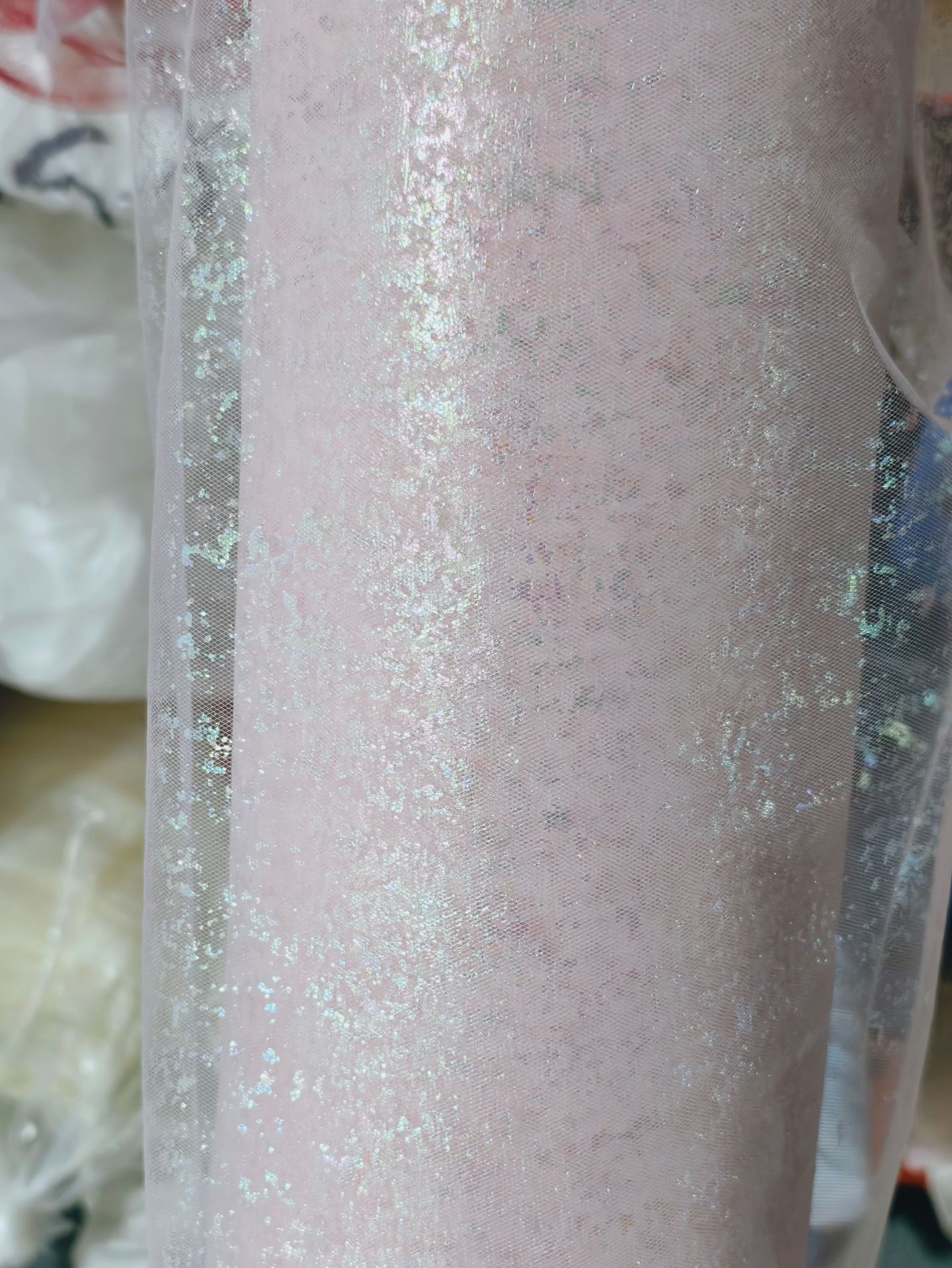 Xiaoyuan spot nueva ropa de niñas fantasía de color desordenado punto de estampado dorado hilo de malla de estrellas tela de embalaje de flores