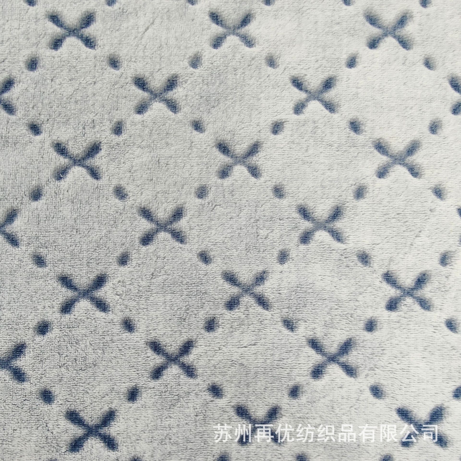 菱形剪花法兰绒毯子靠垫面料双面法兰绒工厂定做|ru