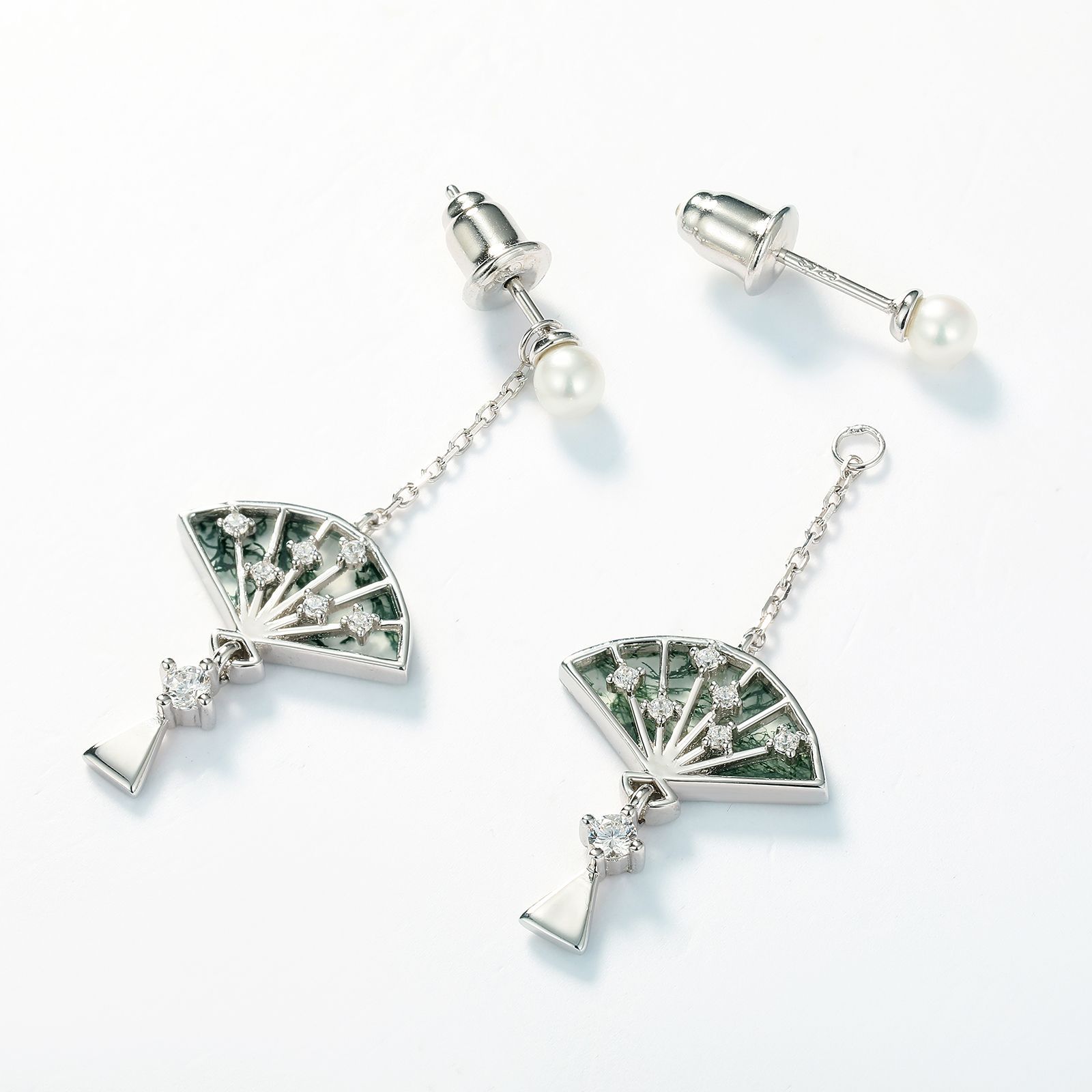 Nuevo estilo transfronterizo Abanico antiguo Pendientes de musgo verde Pendientes de ágata de hierba de agua natural de plata S925 Moda de lujo ligero