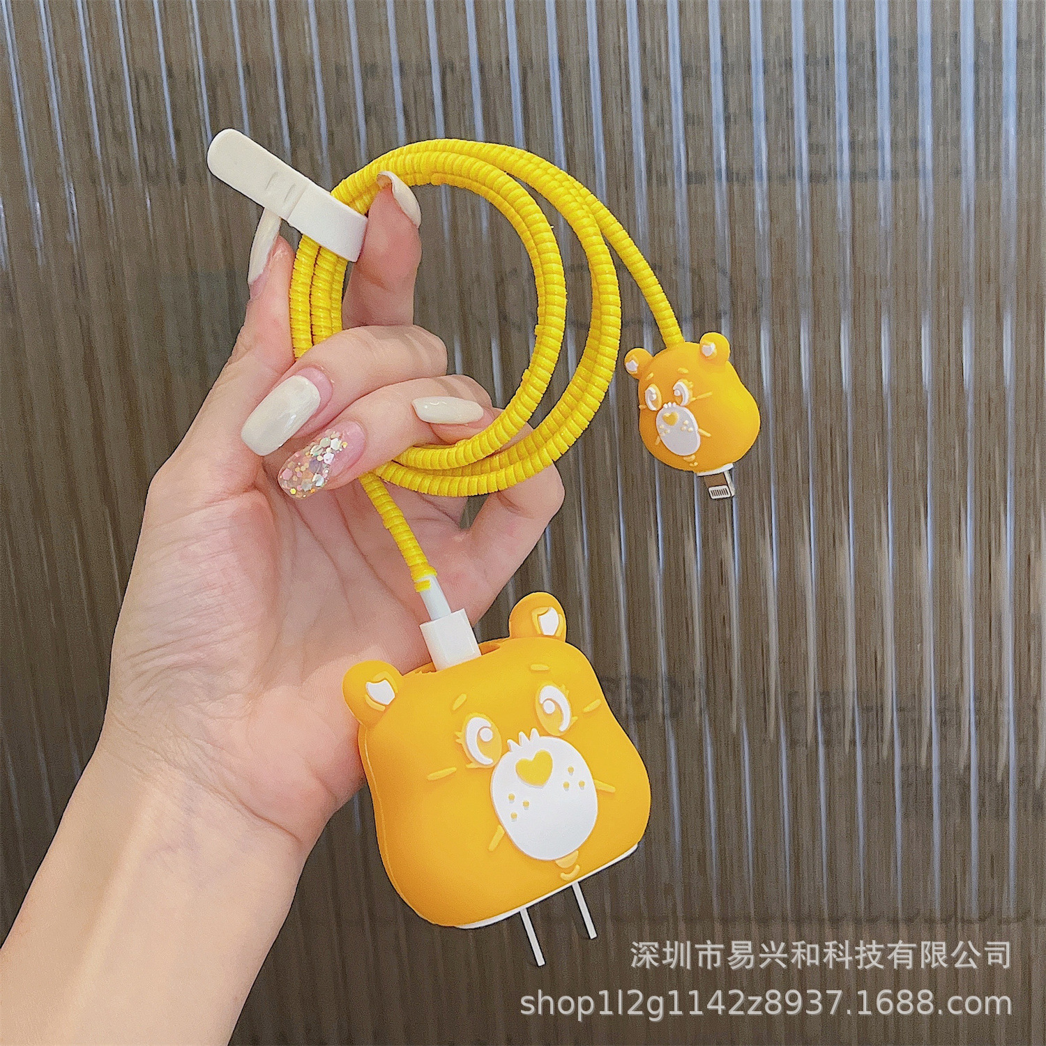 Aplicable Apple 18W / 20W cargador de cabeza de cubierta cargador de cubierta de cable de datos cubierta de 4 piezas al por mayor