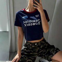 ヨーロッパとアメリカのtemu Xiyin人気の2025夏の女性のTシャツ夏のラウンドネックレタープリントホットガールトップ女性用