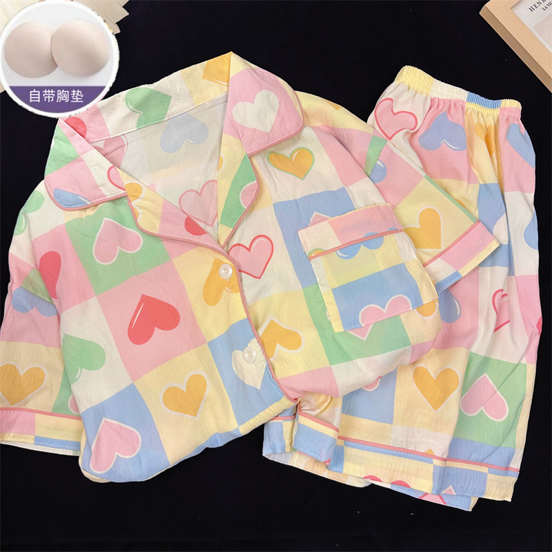Venta al por mayor transfronteriza con almohadilla para el pecho Nube de algodón nuevo pijama de dibujos animados para mujer lindo pantalones cortos de manga corta rebeca solapa servicio a domicilio