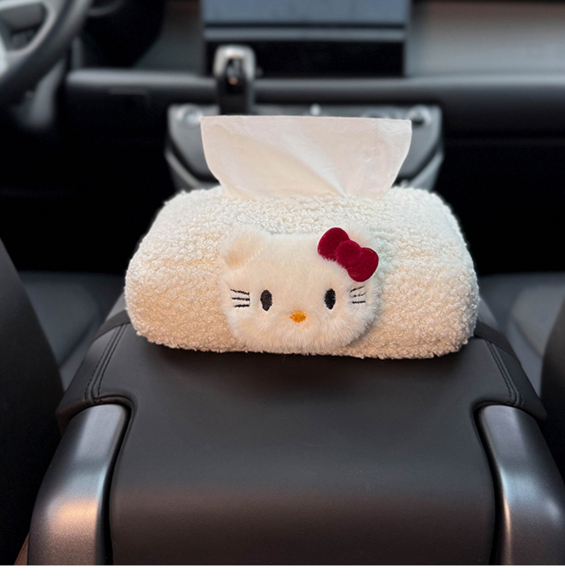 2025 New Cute Car Armrest Tissue Box, In-Car Tissue Holder, Practical and Stylish Storage for Girls
