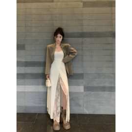 美拉德穿搭感西服春秋新款外套+气质中长款蕾丝拼接连衣裙女