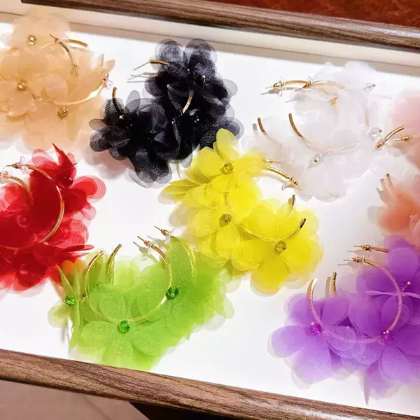 Original Fashion Crystal Mesh Flower Large Hoop Earrings with Exaggerated Design, Fabric Petals, C-Shaped Handmade Earrings, African Style