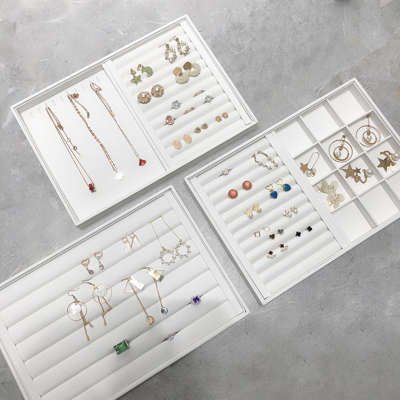 北欧白色PU皮珠宝首饰收纳托盘分格子桌面戒指耳环项链道具展示架|undefined