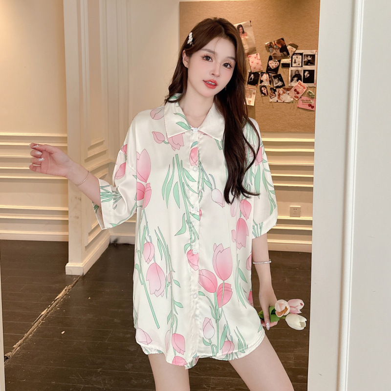 국경 간 파자마 여성의 여름 아이스 실크 셔츠 짧은 치마 반바지 2 피스 세트 달콤한 순수한 욕망 스타일 홈 옷을 착용 할 수 있습니다
