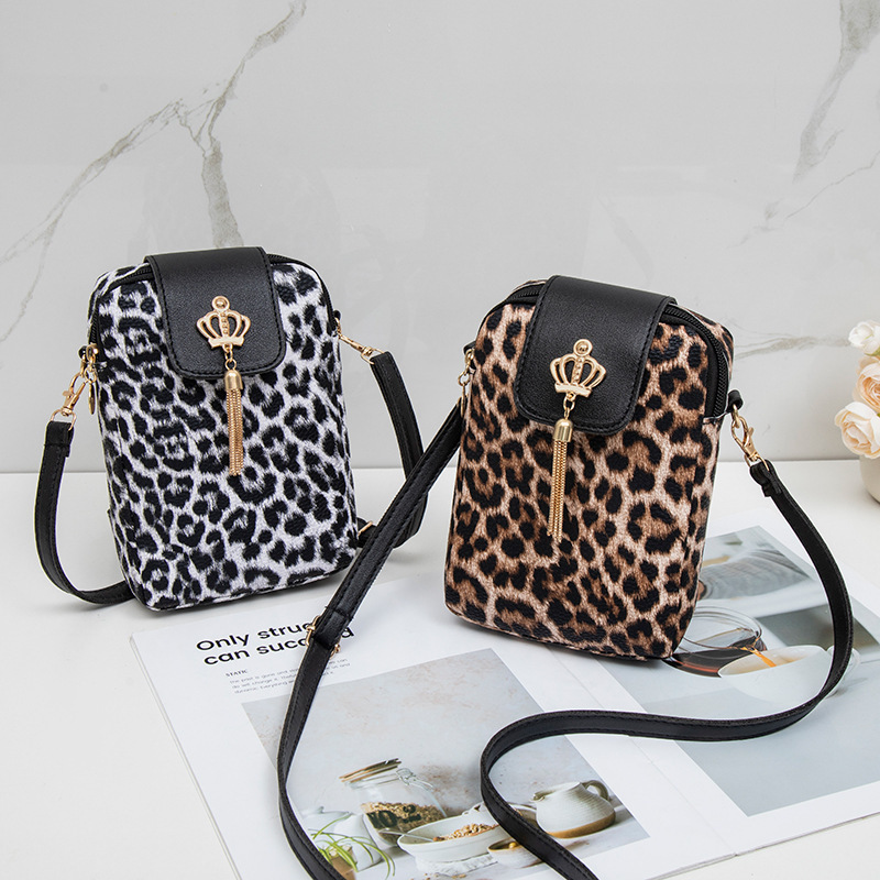Bolsa de hombro estampada transfronteriza comercio exterior 2025 versión coreana de verano y otoño nueva bolsa de bordas inclinadas image 4