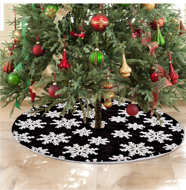 Wholesale 30084 Gray Christmas Tree Skirt with Embroidered Snowflake Decoration for New Year