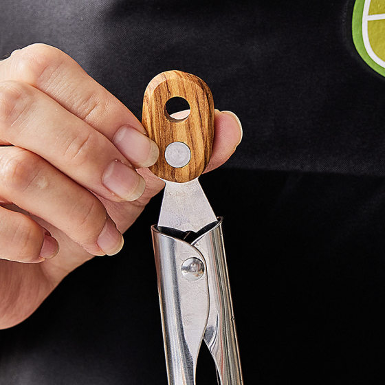 Cooking tea wood high-grade food clip bread food clip stainless steel olive wood black walnut wooden food clip