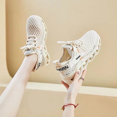 Women's 2025 Summer Korean Style Hiking Shoes with Breathable Design, Ultra Lightweight, One-Piece Loafers, Thick Sole Women's Shoes