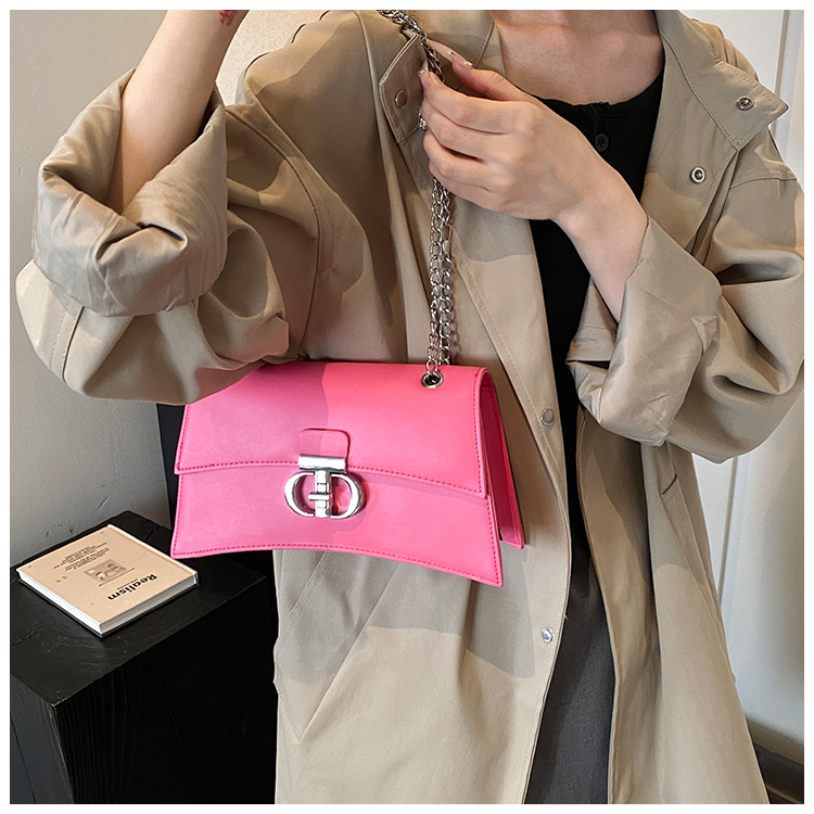 Bolso debajo de la axila para mujeres 2024 verano nuevo estilo de moda versátil bolso cuadrado pequeño nicho coreano de alta calidad bolso de moda