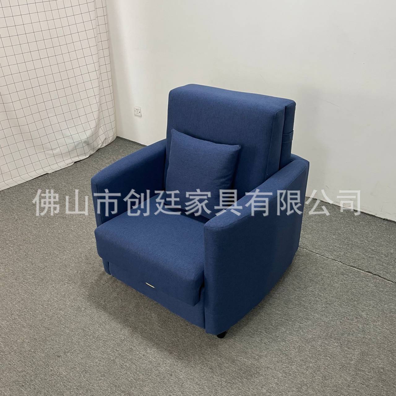 2_7Z{1BGLUHJKR7IC6BF2_M_tmb.jp