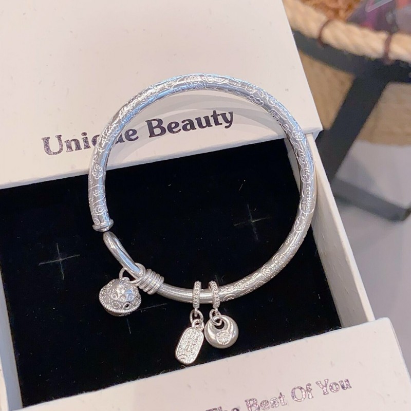 1756178505738_conew1